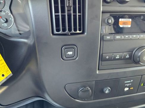 New 2025 Chevrolet Express 2500 w/ Enhanced Convenience Package image 15