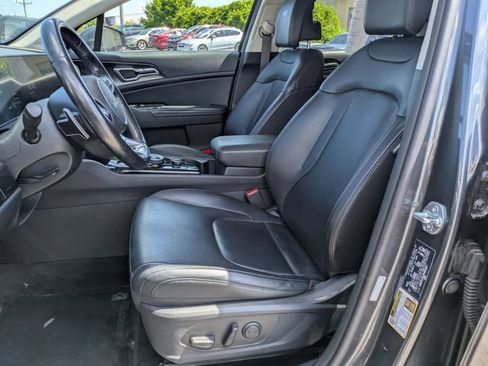 Used 2023 Kia Sportage EX AWD/4WD image 7