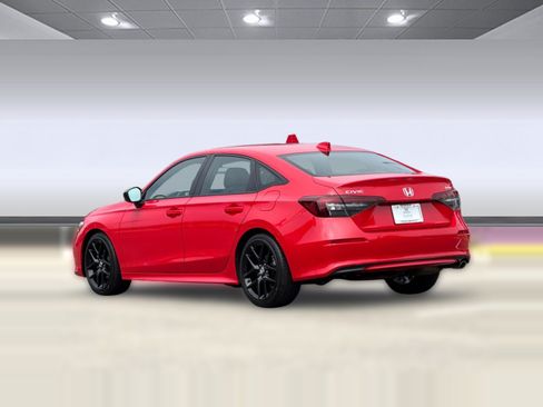 Certified 2025 Honda Civic Sport image 3