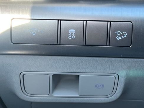 New 2026 Hyundai Kona SEL Premium FWD image 20