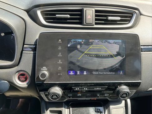 Used 2017 Honda CR-V Touring image 8