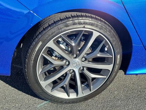 Used 2024 Honda Civic Touring image 29