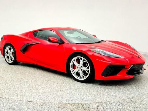 Used 2022 Chevrolet Corvette Stingray Preferred Cpe w/ Battery Protection Package RWD image 3