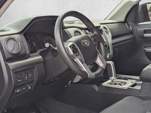 Used 2021 Toyota Tundra SR5 w/ Trail Edition image 10