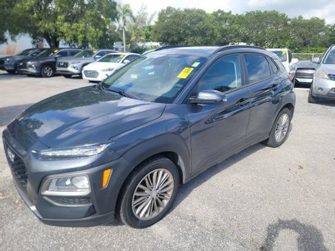 Used 2019 Hyundai Kona SEL w/ SEL Tech Package 02 FWD image 2
