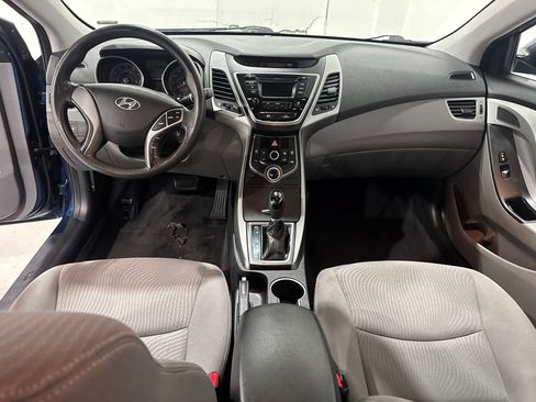 Used 2016 Hyundai Elantra SE FWD image 24