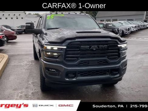 Used 2025 RAM 2500 Laramie AWD/4WD image 3