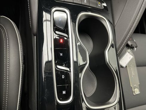 Certified 2023 Buick Envision Essence image 25