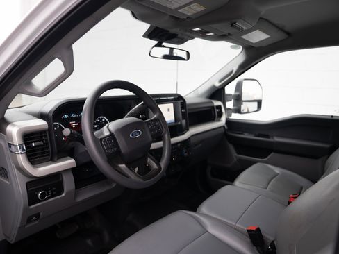 Used 2024 Ford F350 XL image 10