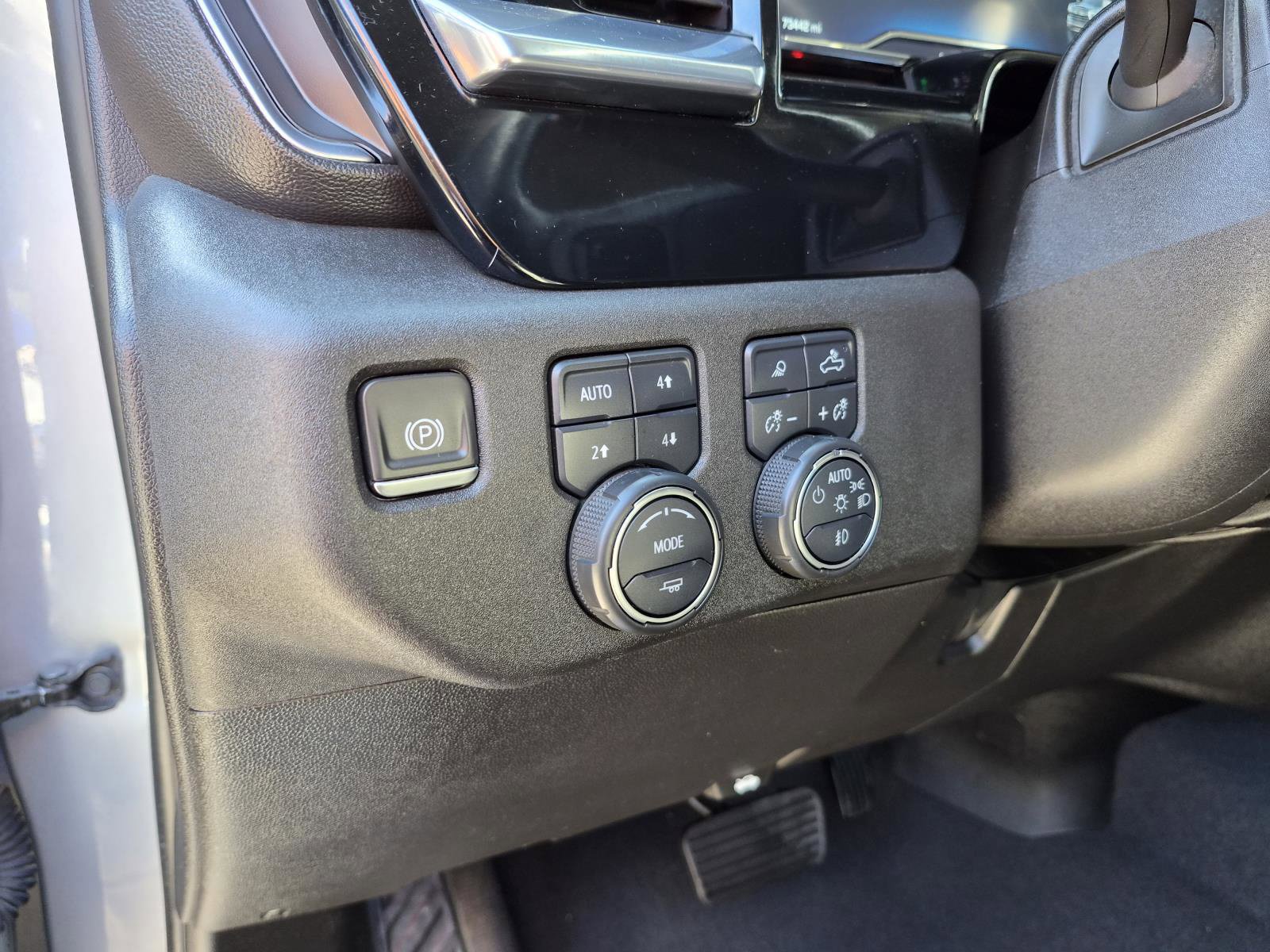 Used 2024 Chevrolet Silverado 2500 LTZ AWD/4WD image 21