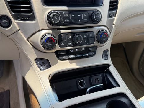 Used 2015 GMC Yukon XL Denali w/ Premium Package AWD/4WD image 25