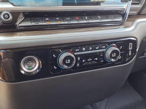 Used 2022 Chevrolet Silverado 1500 LT image 16