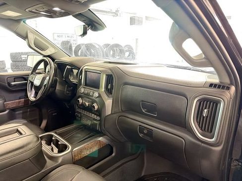 Used 2019 GMC Sierra 1500 Denali w/ Technology Package AWD/4WD image 12