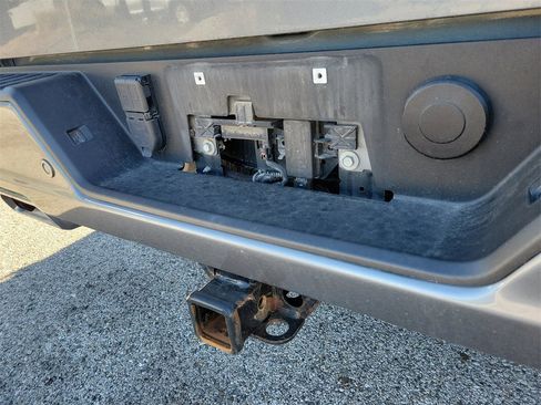 Used 2020 GMC Sierra 1500 Denali w/ Denali Ultimate Package image 9