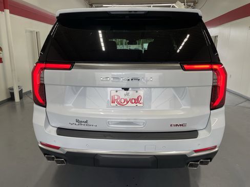 New 2026 GMC Yukon Denali AWD/4WD image 5