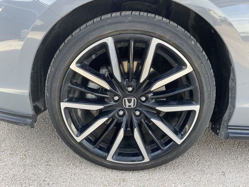 Used 2024 Honda Accord Touring image 31