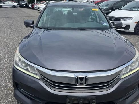 Used 2017 Honda Accord EX-L image 14
