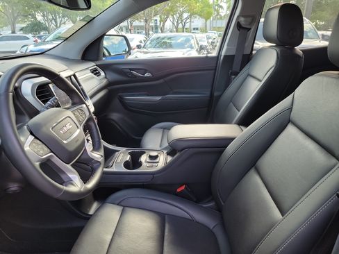 Used 2023 GMC Acadia SLT w/ Elevation Edition AWD/4WD image 11