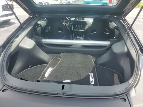 Certified 2024 Nissan Z Performance w/ Floor Mat Package RWD image 6