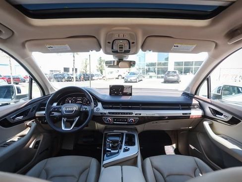 Used 2019 Audi Q7 2.0T Premium Plus w/ Premium Plus Package AWD/4WD image 24