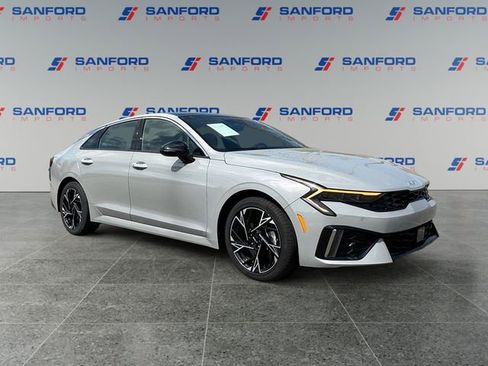 Used 2025 Kia K5 GT-Line w/ GT-Line Premium Package image 7