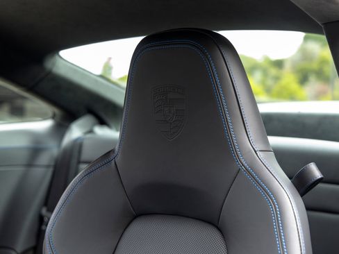 Certified 2025 Porsche 911 Turbo S AWD/4WD image 31