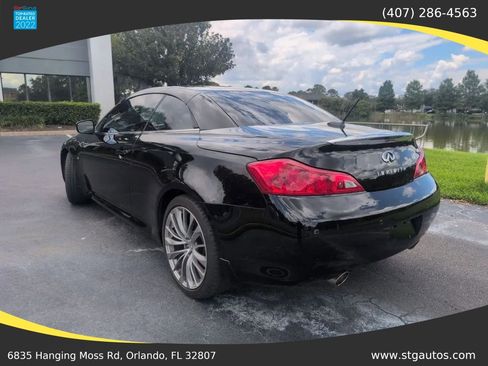 Used 2015 INFINITI Q60 Convertible w/ Premium Package RWD image 3