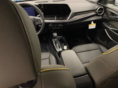 New 2026 Chevrolet Trax ACTIV w/ Driver Confidence Package FWD image 17