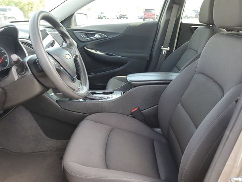 Used 2023 Chevrolet Malibu LT FWD image 15