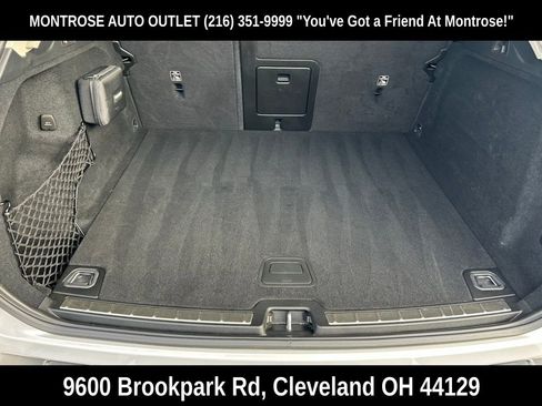 Used 2022 Volvo XC60 B5 Inscription image 19