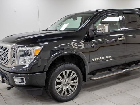 Used 2016 Nissan Titan Platinum Reserve image 7
