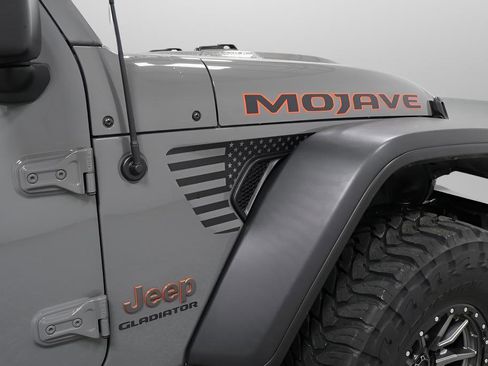 Used 2021 Jeep Gladiator Mojave w/ Trailer Tow Package AWD/4WD image 26
