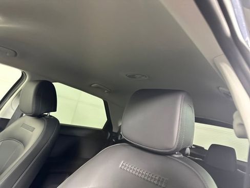 Certified 2025 Hyundai Ioniq 5 SEL image 12