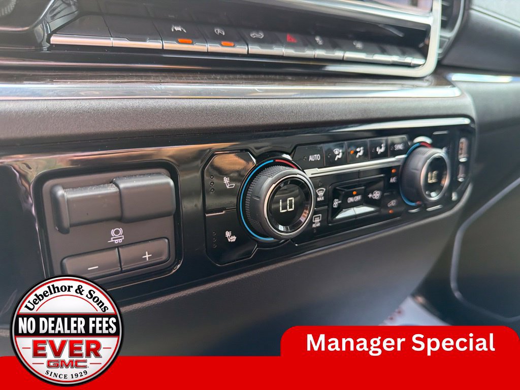 Used 2024 Chevrolet Silverado 1500 LT w/ Leather Package AWD/4WD image 29