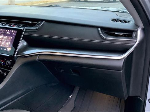 Used 2021 Jeep Grand Cherokee L Laredo w/ Luxury Tech Group I image 35