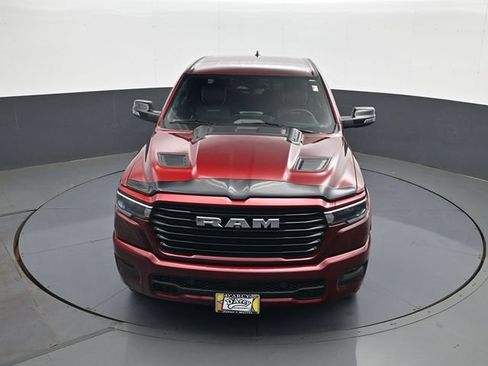Used 2025 RAM 1500 Laramie AWD/4WD image 14