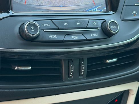 Used 2017 Buick Envision Premium w/ LPO, Cargo Package AWD/4WD image 28