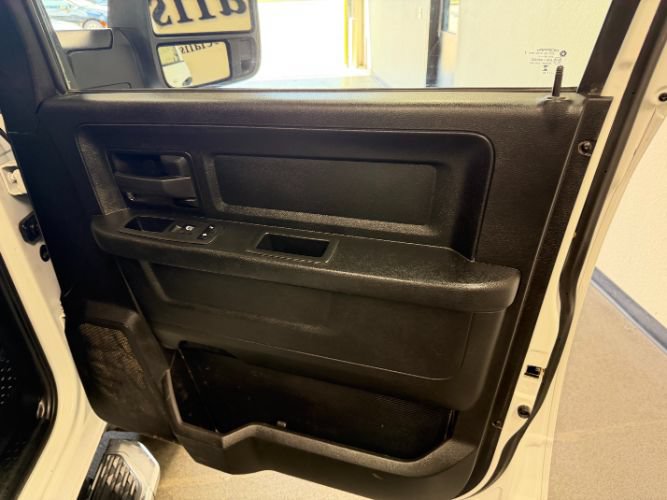 Used 2023 RAM 3500 Tradesman AWD/4WD image 30