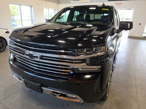 Used 2019 Chevrolet Silverado 1500 High Country AWD/4WD image 2