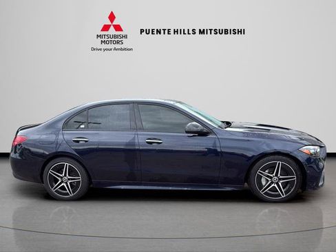 Used 2023 Mercedes-Benz C 300 Sedan image 4