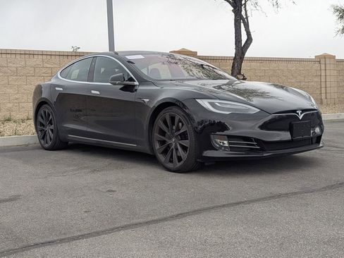 Used 2018 Tesla Model S 75D image 3