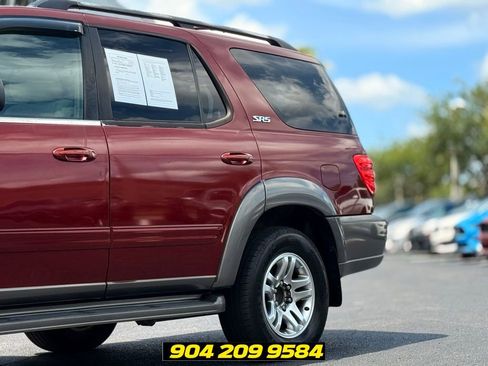 Used 2004 Toyota Sequoia SR5 RWD image 3