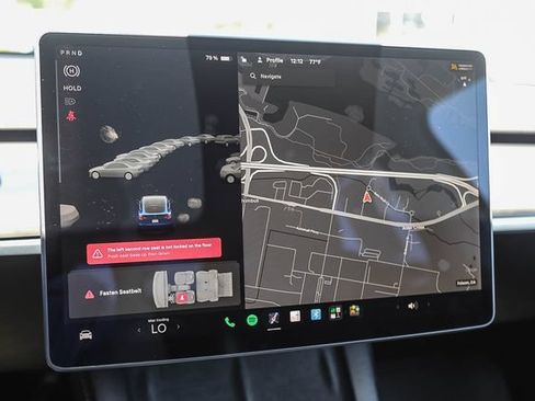 Used 2021 Tesla Model Y Long Range AWD/4WD image 26
