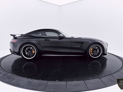 Used 2018 Mercedes-Benz AMG GT R image 16