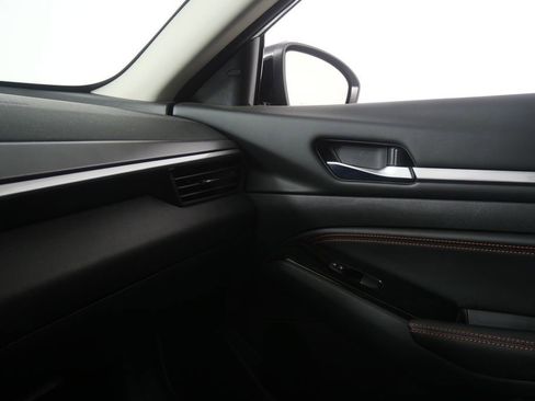 Used 2023 Nissan Altima 2.5 SR image 24