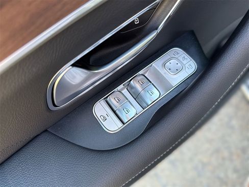 New 2026 Mercedes-Benz GLS 450 4MATIC image 12