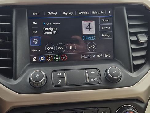 Used 2023 GMC Acadia Denali AWD/4WD image 20