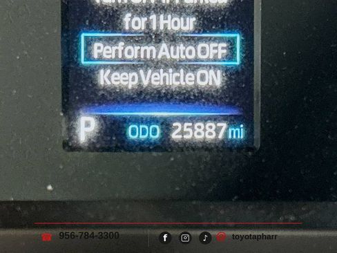 Used 2024 Toyota Tundra SR5 w/ SR5 Premium Package AWD/4WD image 11