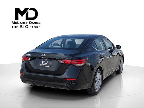 Used 2025 Nissan Sentra S image 5