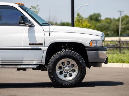 Used 2002 Dodge Ram 2500 Truck 4x4 Quad Cab image 17